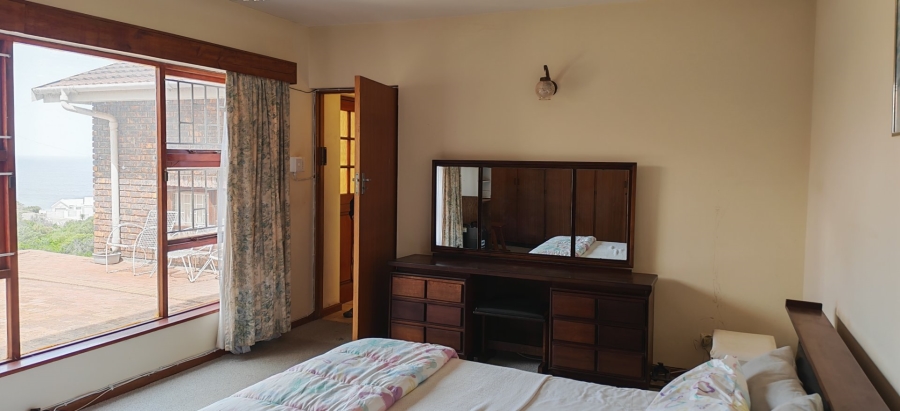 3 Bedroom Property for Sale in Dana Bay Western Cape